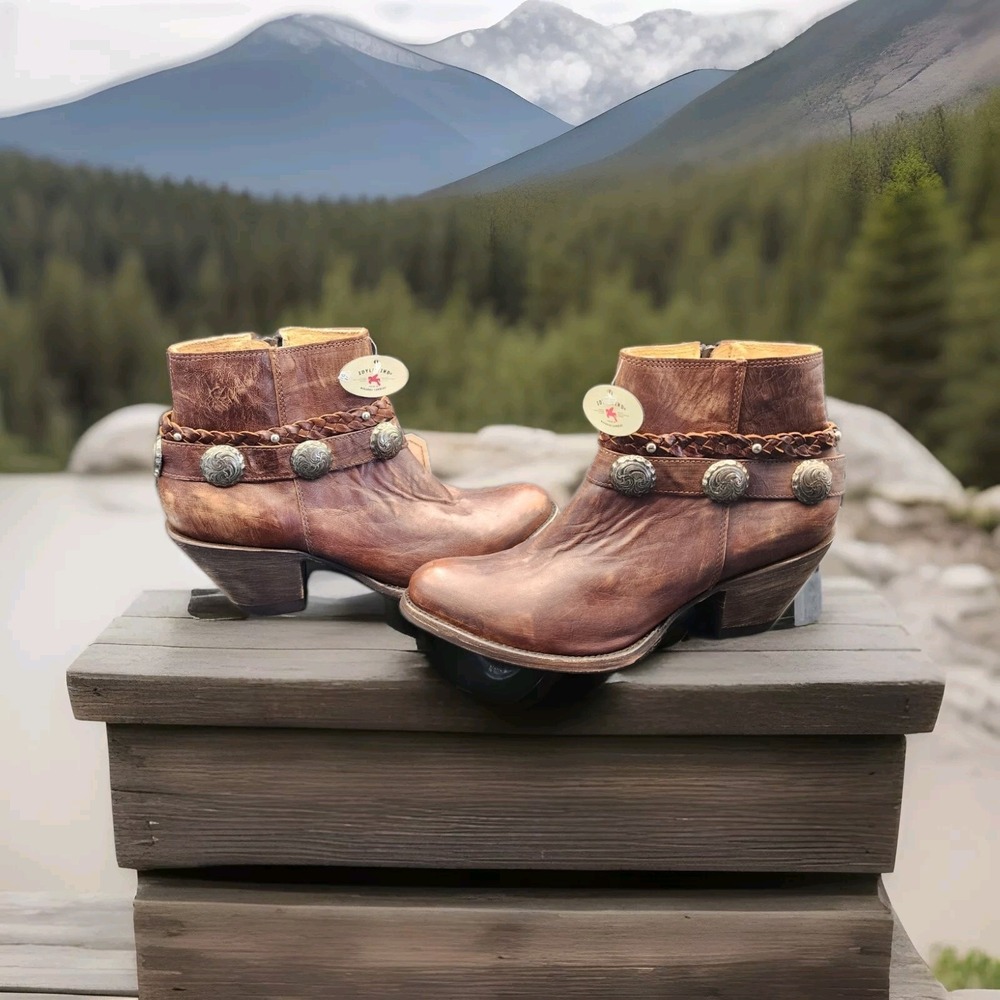 Idyllwind Miranda Lambert‎ Ankle Boots 6.5 Brown Leather Side Zip Distressed NWT